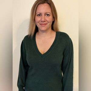 LOFT’S Neck Sweater in Deep Green